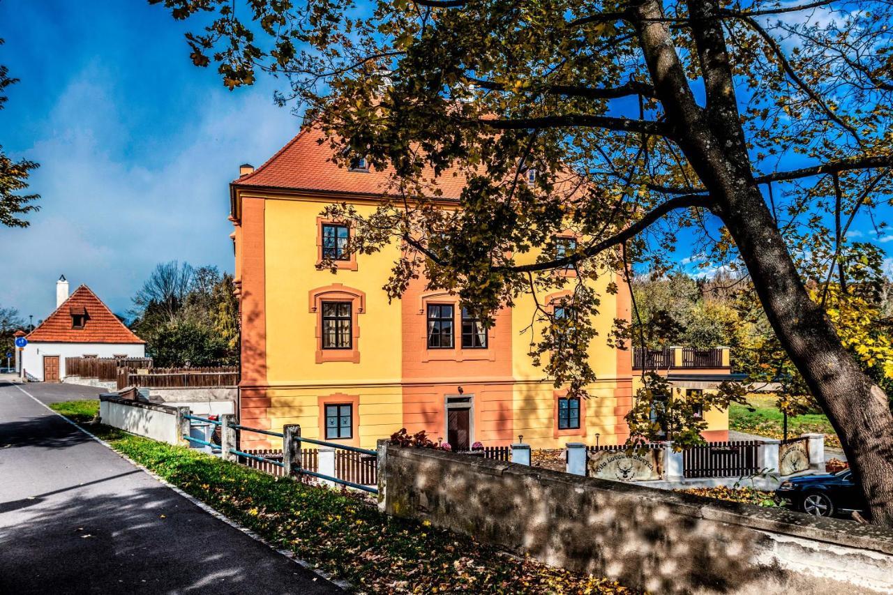 Vila Lovcu Kralovych Český Krumlov المظهر الخارجي الصورة